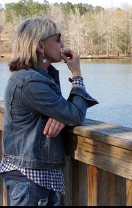 Meet your Posher, Lori a